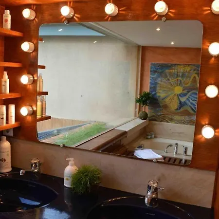 Casa Marta : Suites, Terrasses Et Vue Panoramique 3* Tournon-sur-Rhone