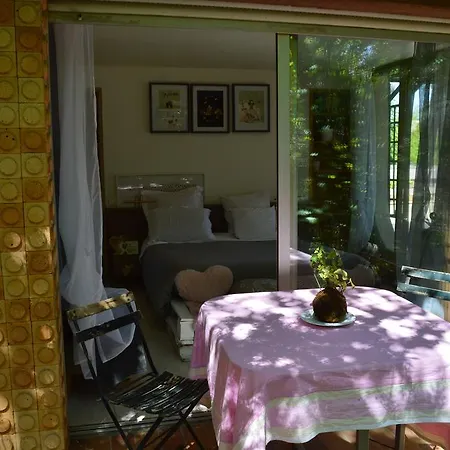 Casa Marta : Suites, Terrasses Et Vue Panoramique Bed & Breakfast Tournon-sur-Rhone